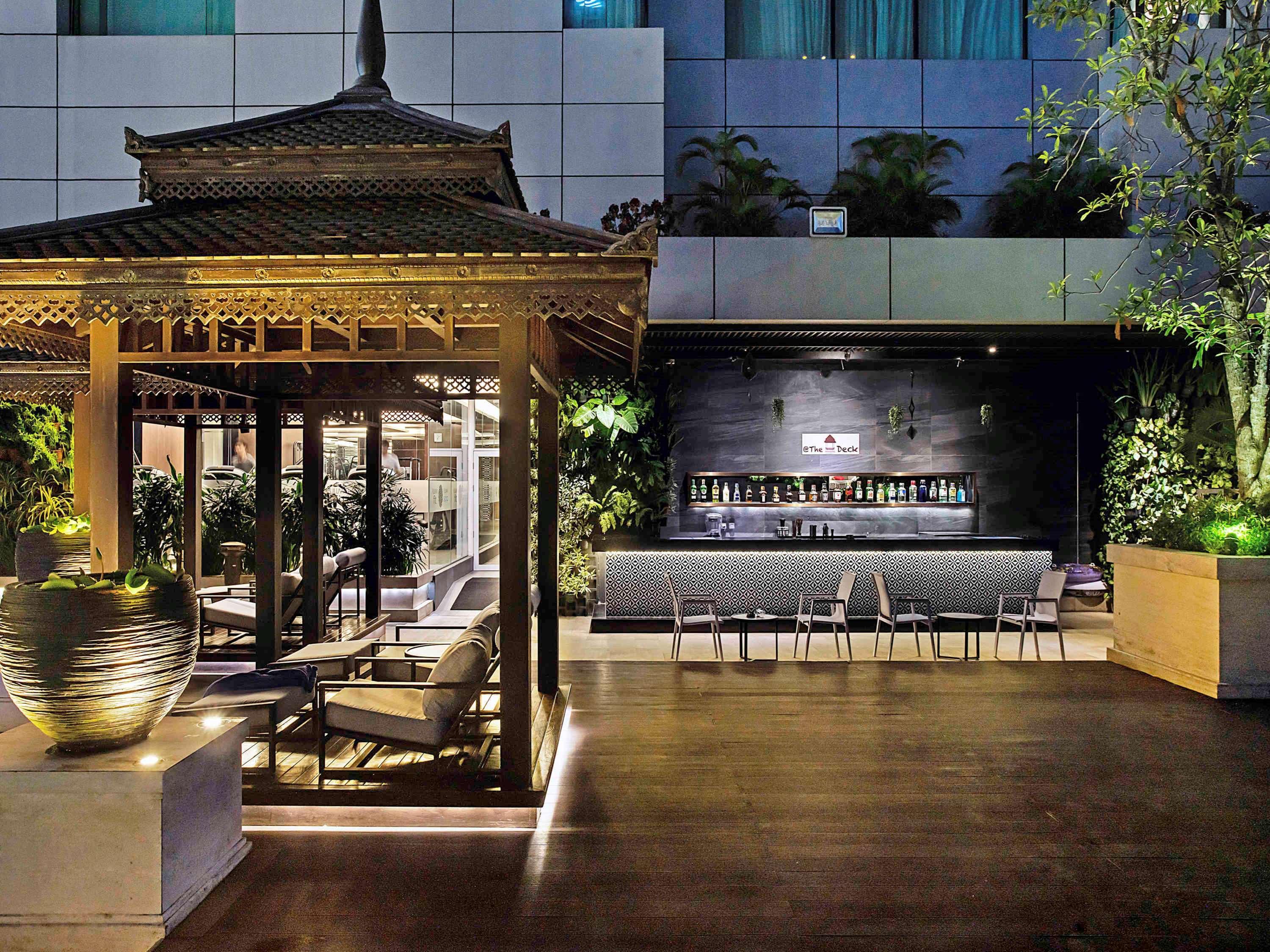 Hotel Pullman Yangon Centrepoint Esterno foto
